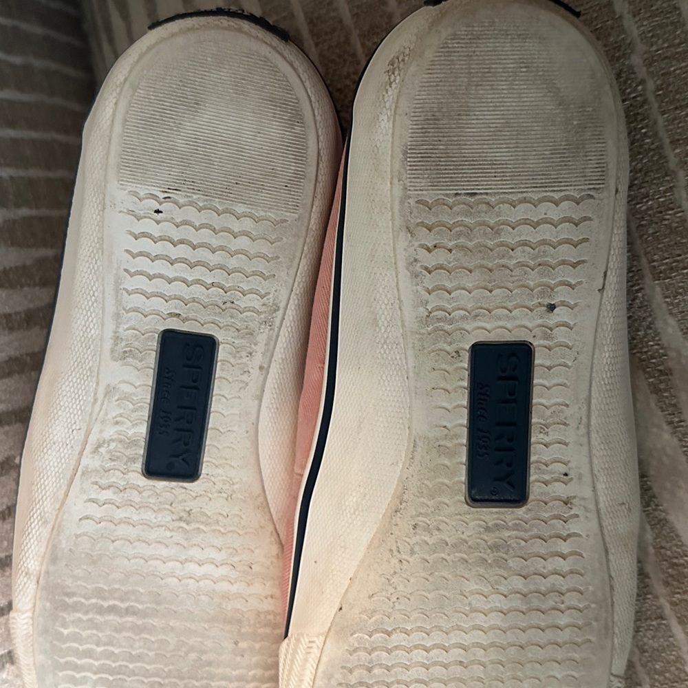 Sperry boat shoes - Picture 3 of 3